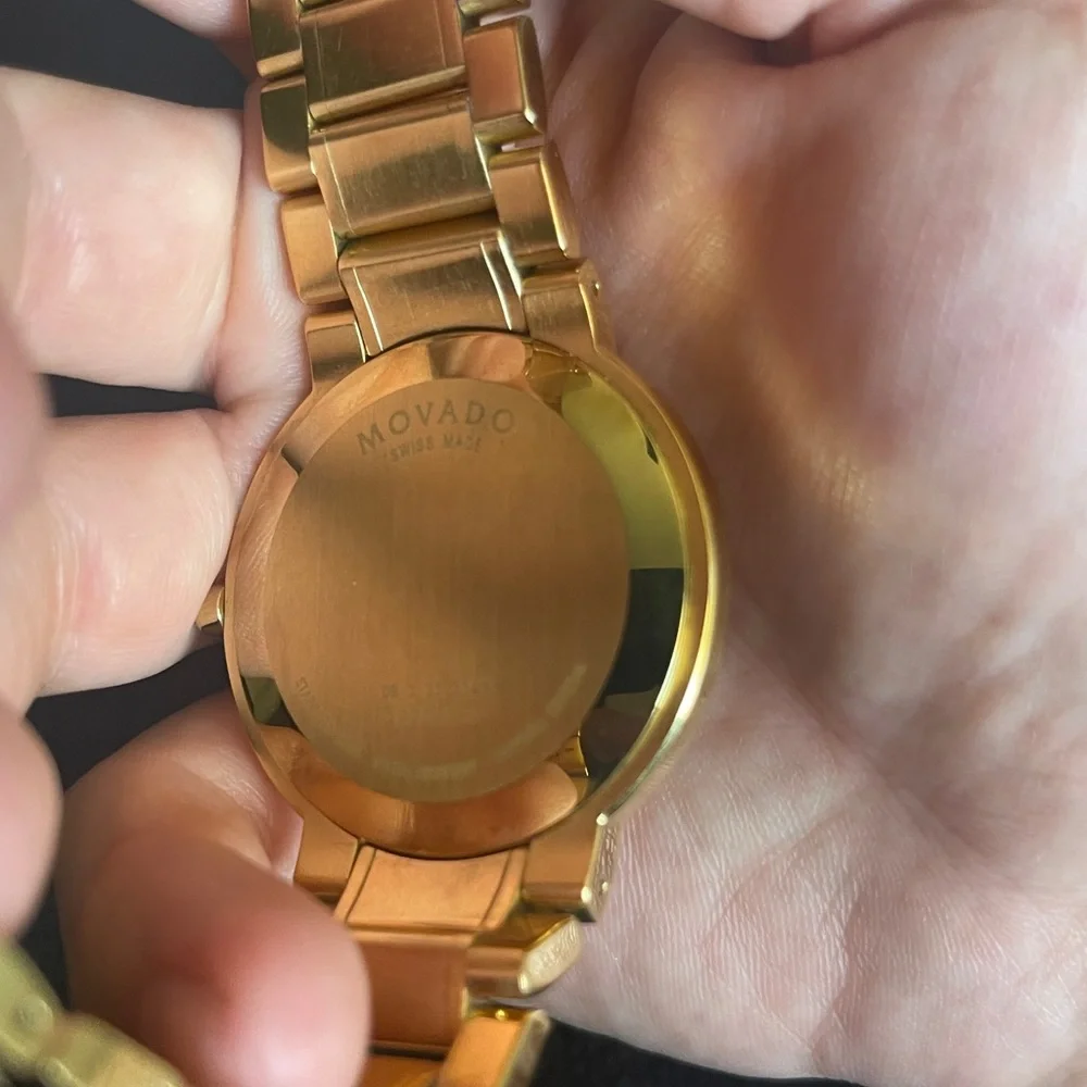 Movado mens 38mm museum watch - Picture 8 of 11